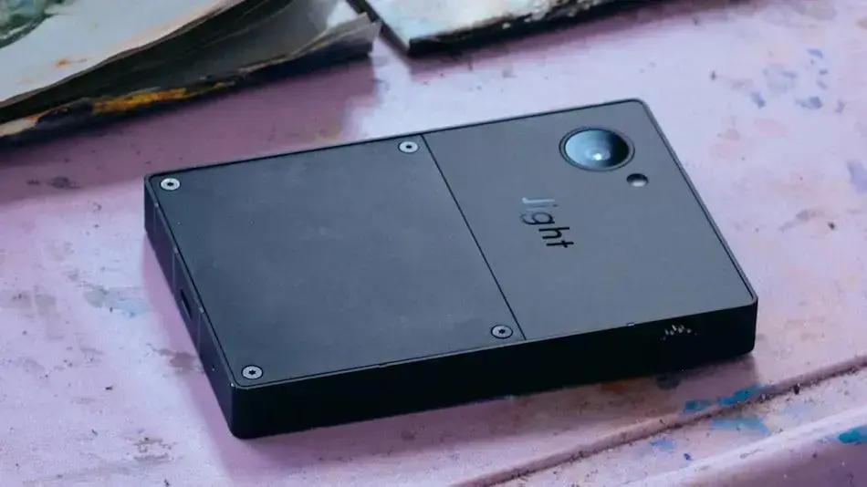 Light Phone 3: Conheça o Novo Celular Minimalista