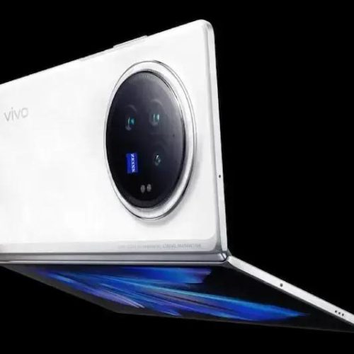 Vivo X Fold 5 vs iPhone 16 Pro Max: Comparação de Espessura